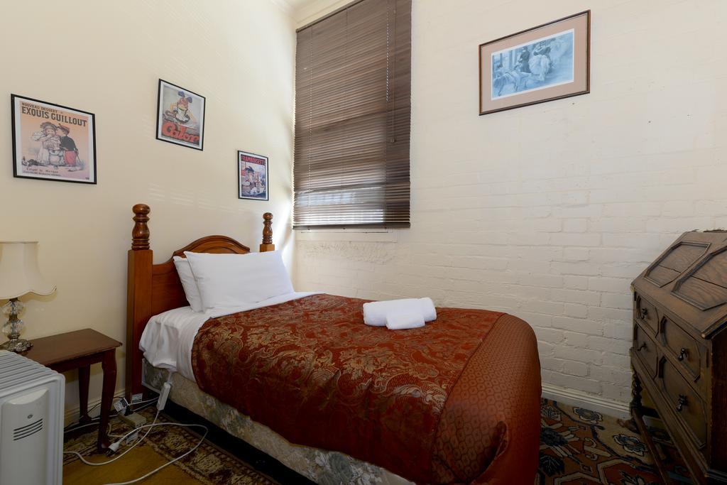 Edinburgh Gallery Bed & Breakfast Hobart Exteriör bild