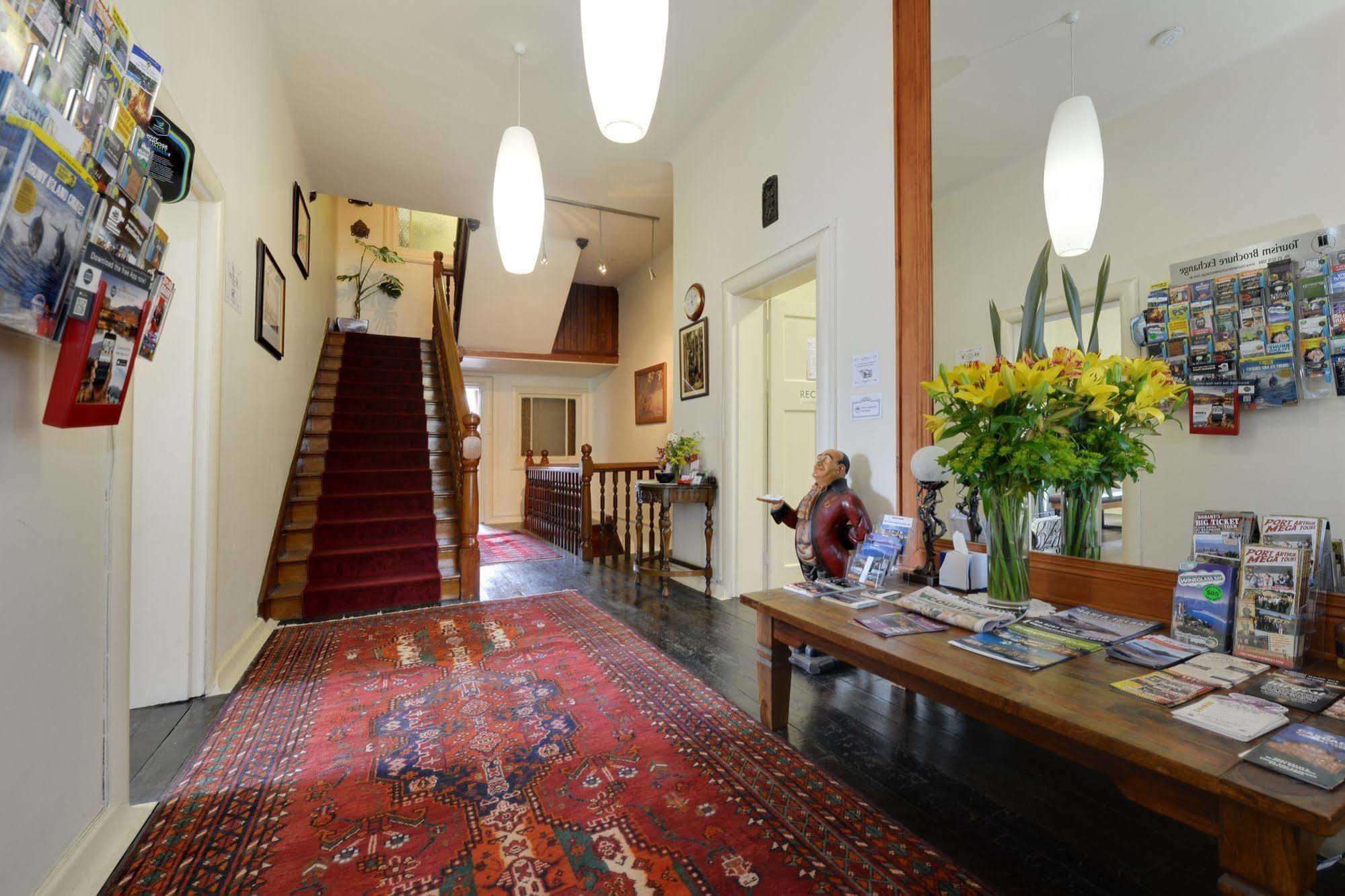 Edinburgh Gallery Bed & Breakfast Hobart Exteriör bild